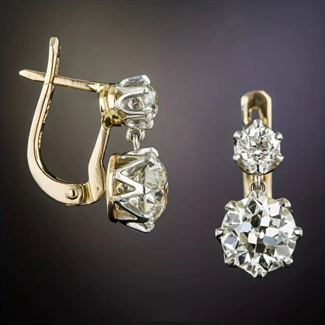Radiance – Elegant Hoop Earrings