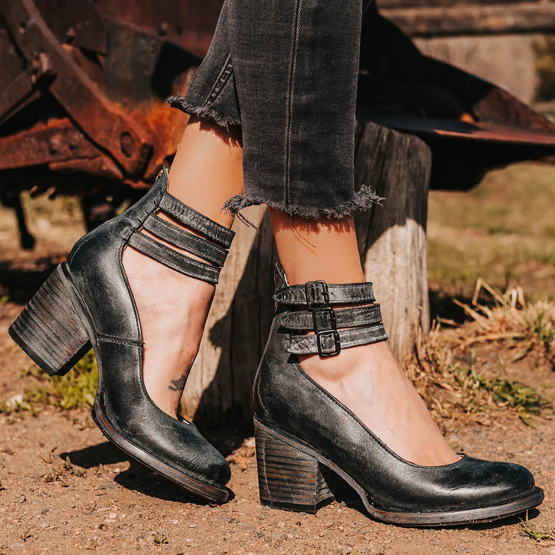 Opal | Timeless Vintage Pumps