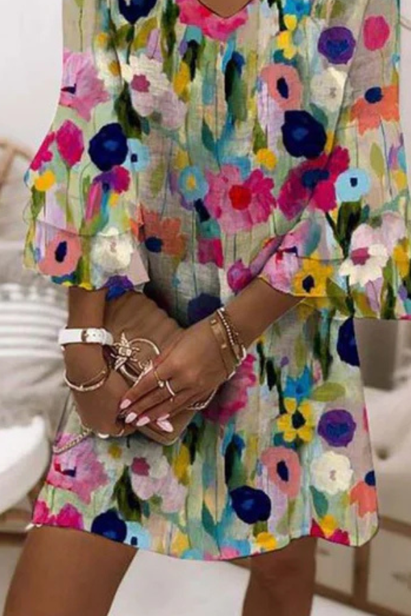 Tabitha - Romantic Floral Print Mini Dress