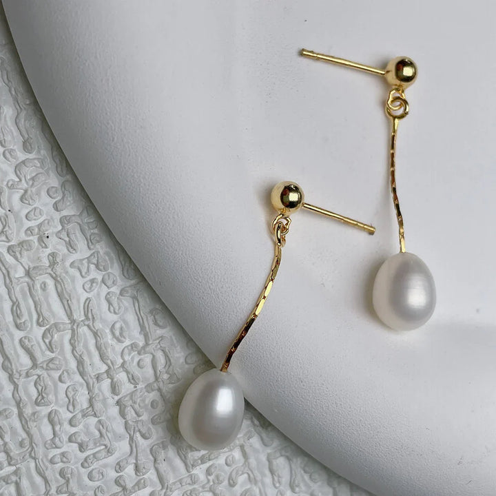 Élise | French Freshwater Pearl Earrings