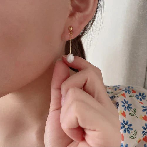 Élise | French Freshwater Pearl Earrings